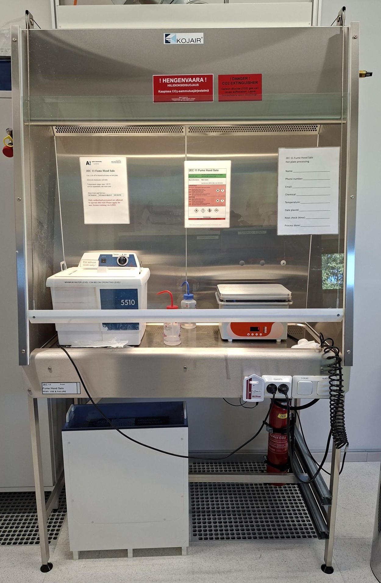 Picture of Fume Hood Salo