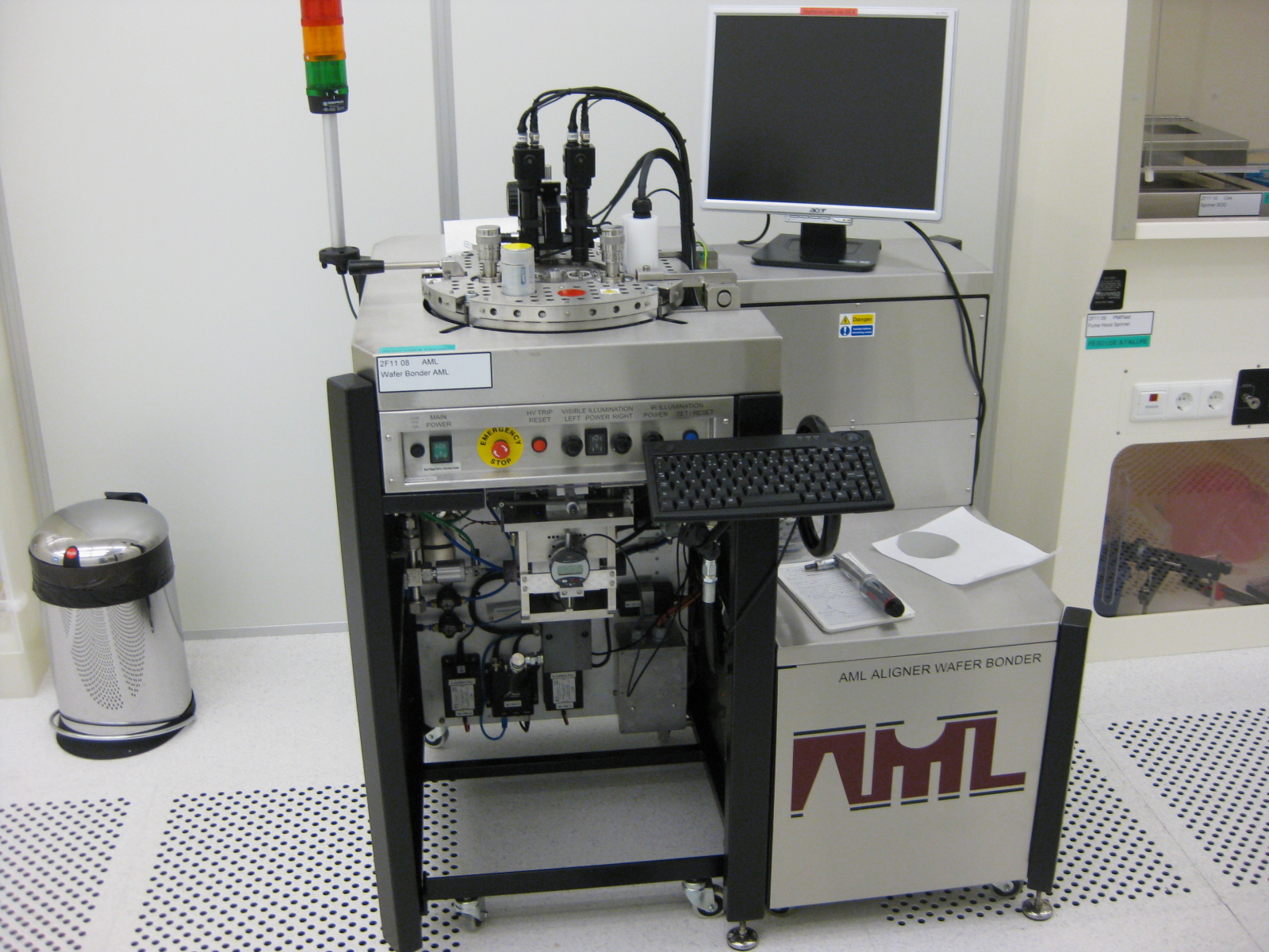 Picture of Wafer Bonder AML