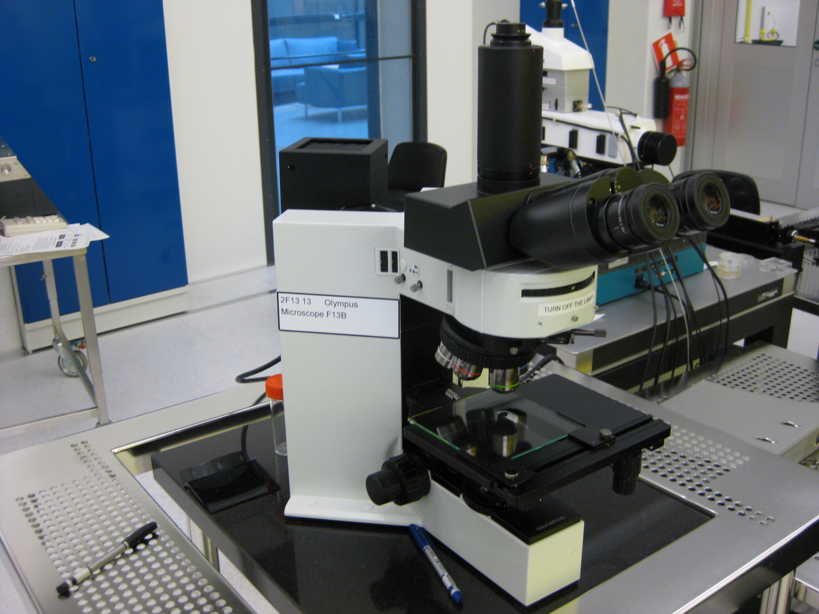 Picture of Microscope F13B