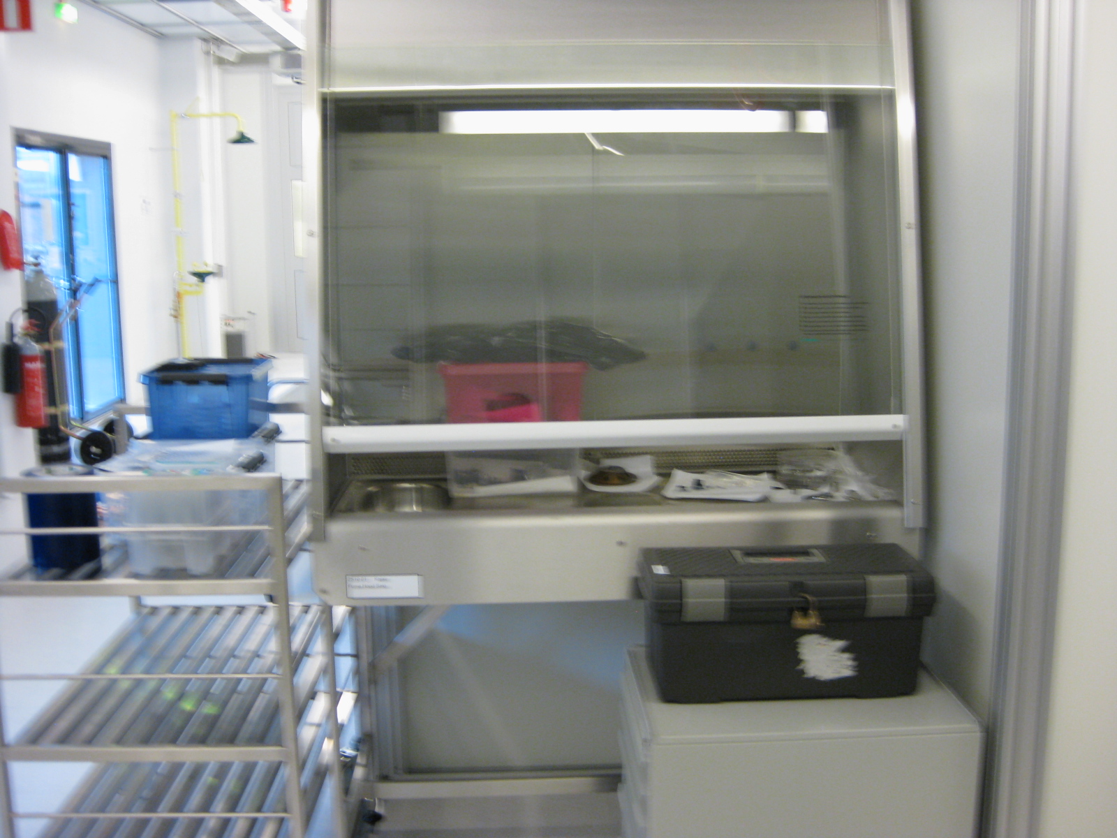 Picture of Fume Hood Salo